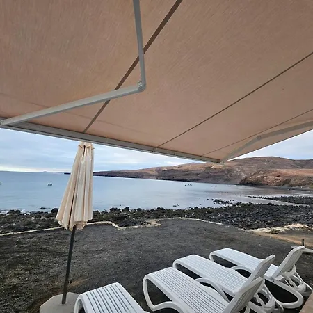 בית נופש Casa Junto Al Mar *