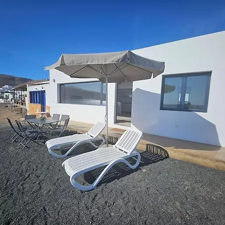 Casa Junto Al Mar Playa Quemada