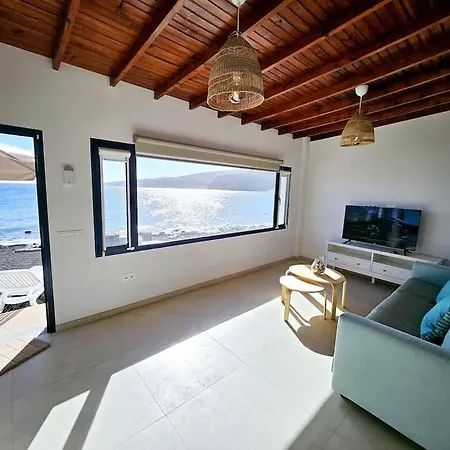 Holiday home Casa Junto Al Mar Playa Quemada